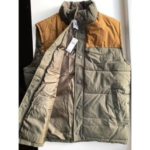NWT Gap Vest
